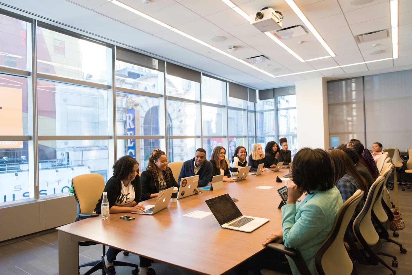 Meeting around a boardroom table